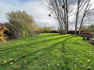 Garden 1- click for photo gallery